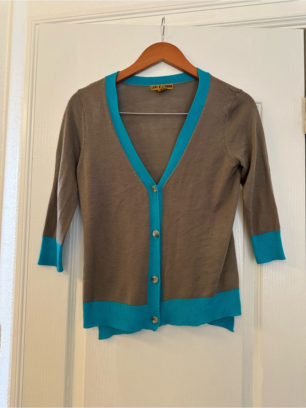 Love Reign Taupe and Turquoise V-Neck Button Cardigan Size Large